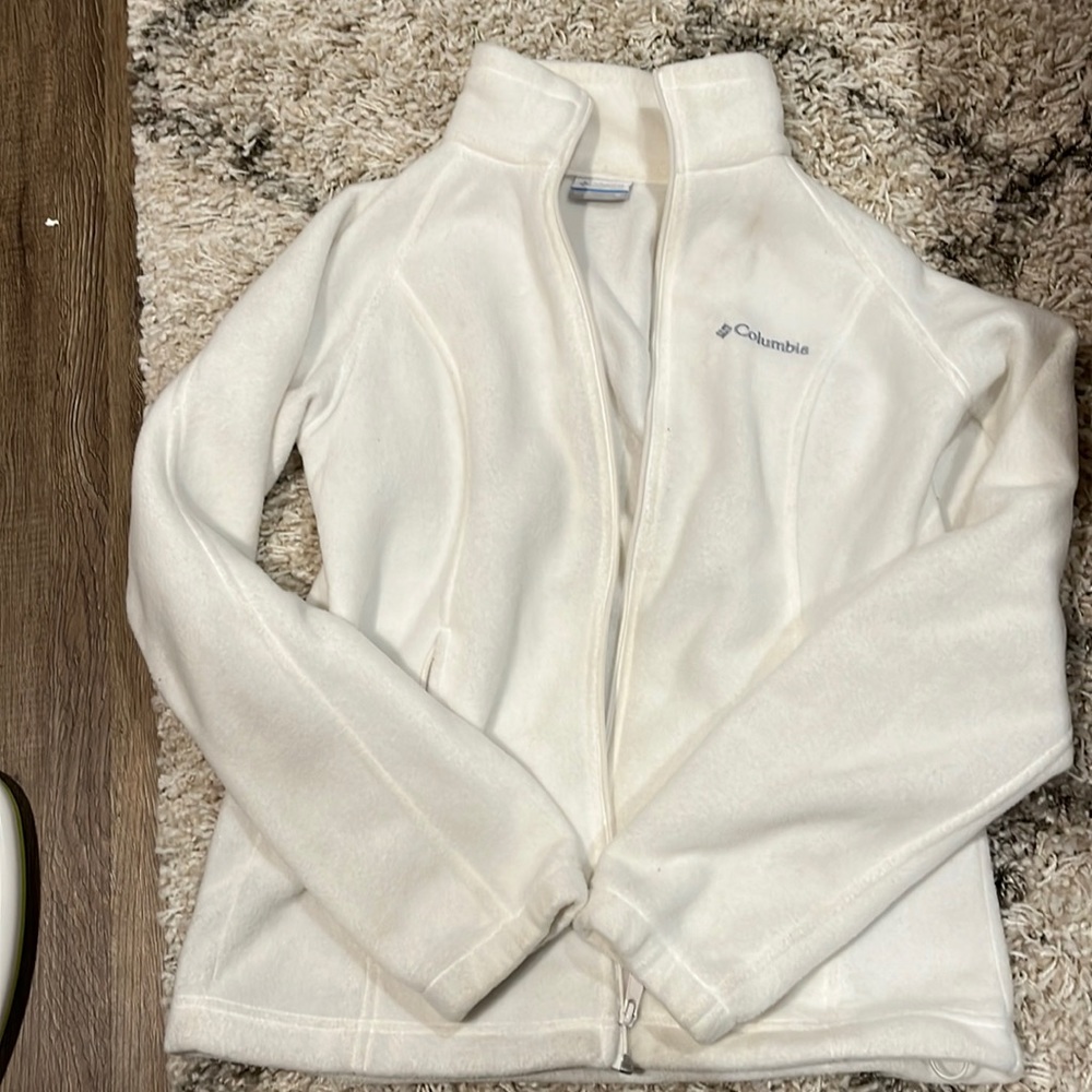 Columbia fleece white barely worn!